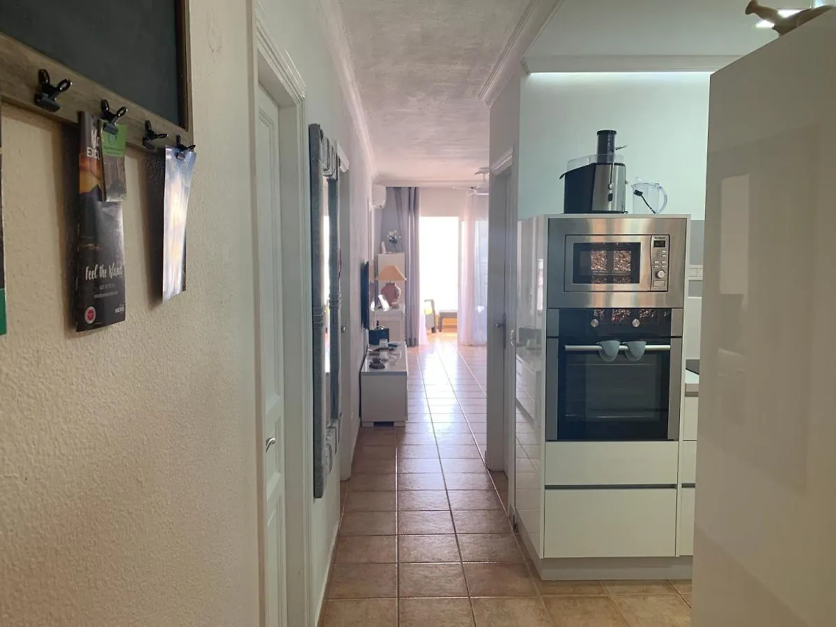 La Mar 2 Bed 2 Bath In Sought After Position Free Wifi Lejlighed Puerto de Santiago